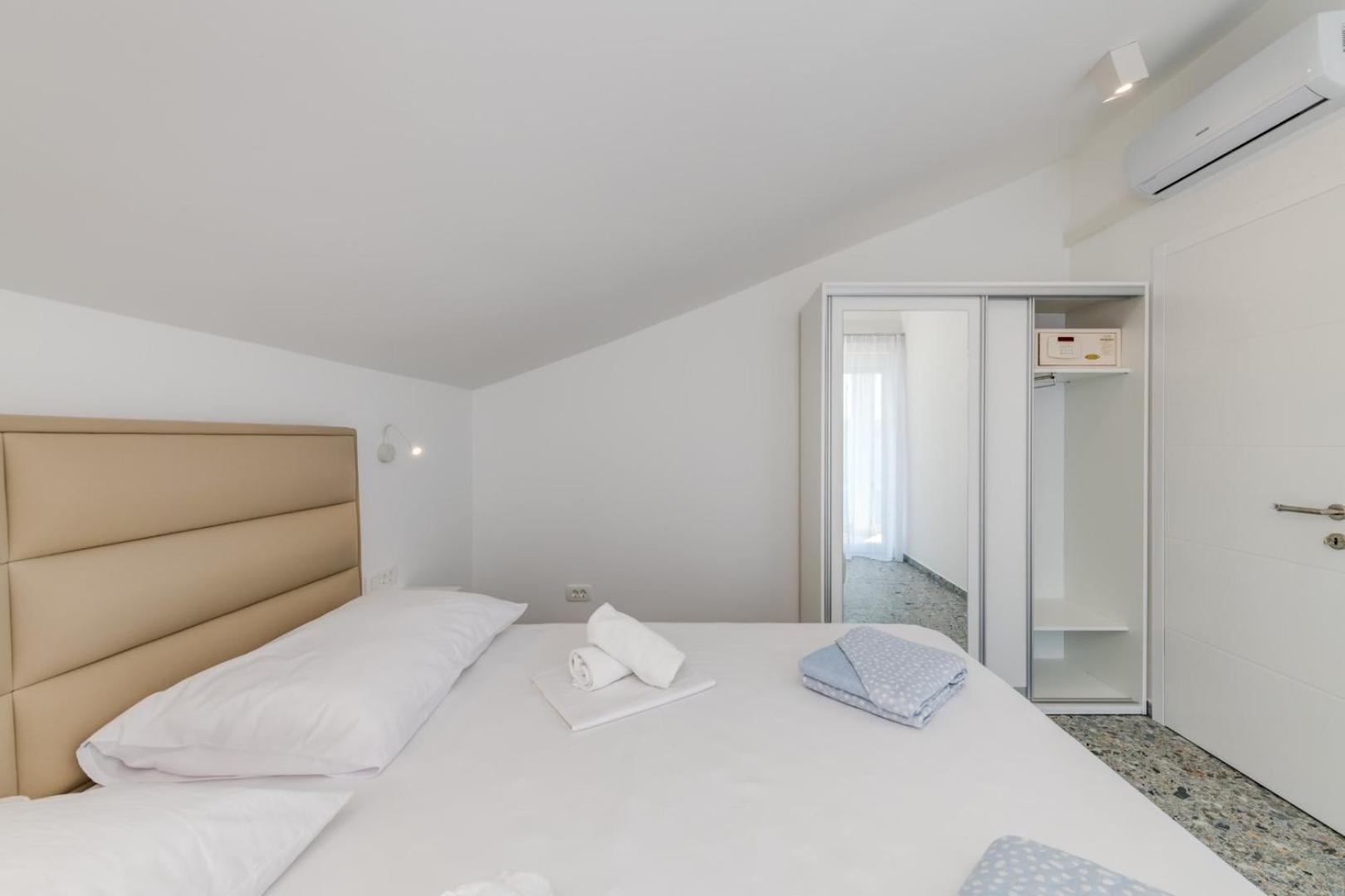 Deluxe Seaview Villa Kennedy III Mimice Eksteriør bilde